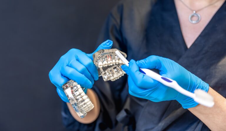 How Much Do Teeth Implants Cost in the UK